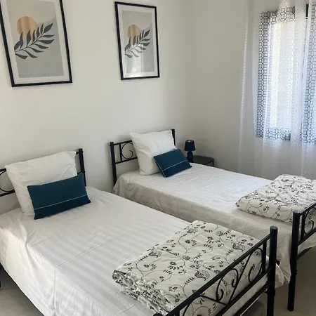 4 Avec Piscine En Bord De * La Garde (Var)